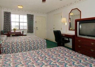 Hotel Rodeway Inn & Suites
