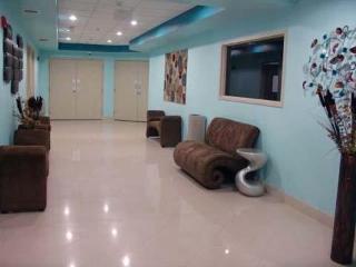 Hotel Rodeway Inn & Suites Airport-cruise Port