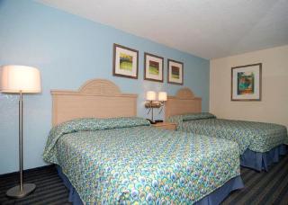 Hotel Rodeway Inn & Suites Airport-cruise Port