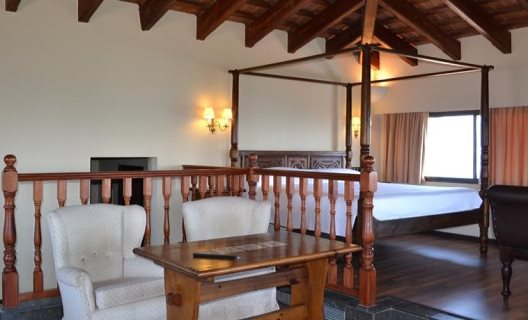 Hotel Roger De Flor By Seleqtta