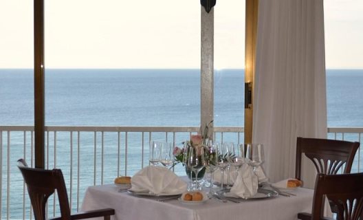 Hotel Roger De Flor By Seleqtta