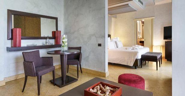 Hotel Romano Palace