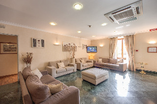 Hotel Romoli