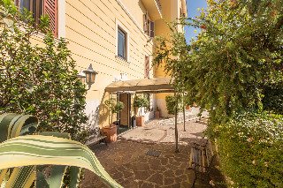 Hotel Romoli