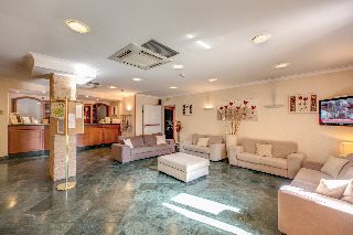 Hotel Romoli