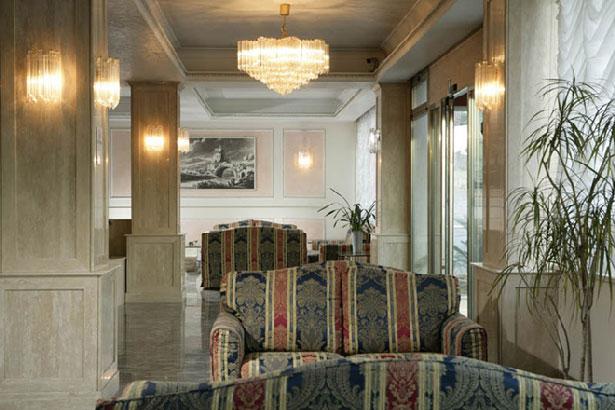Hotel Romulus