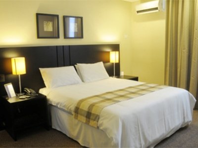 Hotel Roochelle Corporate