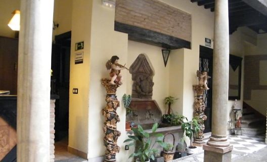 Hotel Rosa De Oro