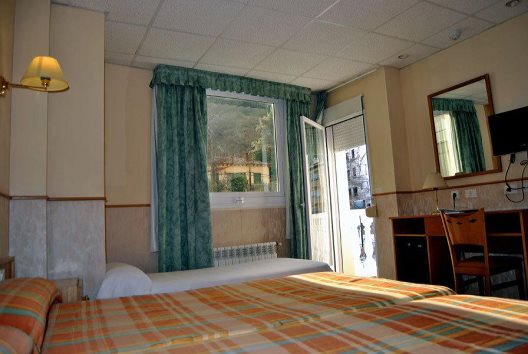 Hotel Rosaleda Del Mijares