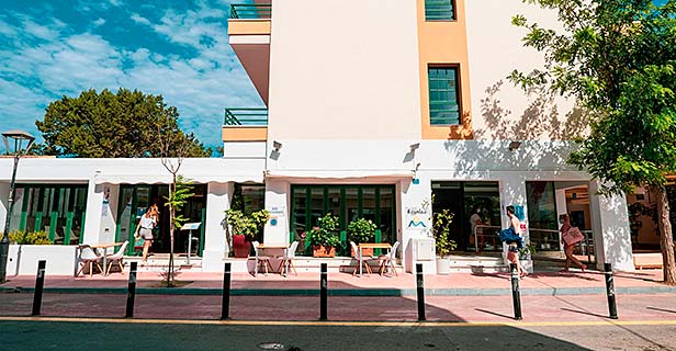 Hotel Rosales