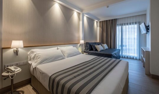Hotel Rosamar Es Blau Adults Only