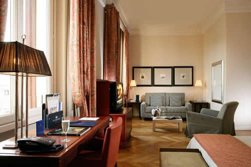 Hotel Rose Garden Palace