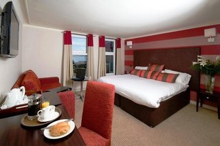 Hotel Rosslea Hall Country House