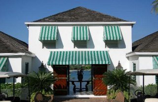 Hotel Round Hill