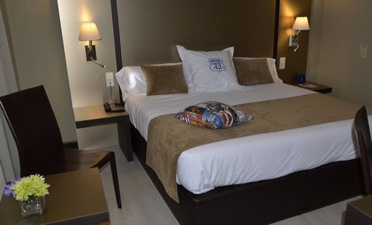 Hotel Route 42