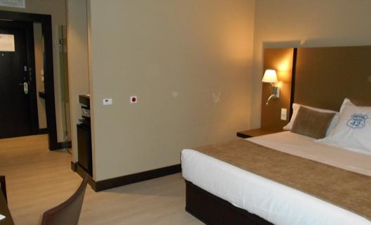 Hotel Route 42