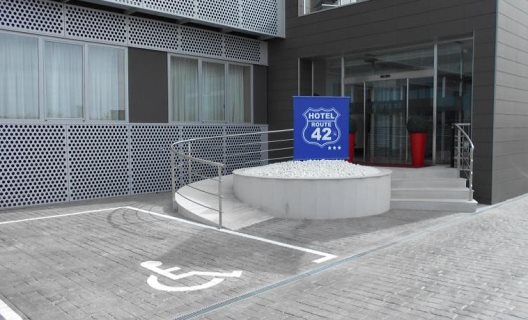 Hotel Route 42