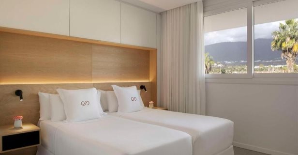 Hotel Royal Hideaway Corales Suites