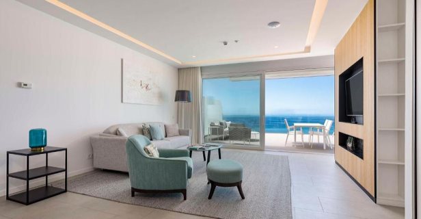 Hotel Royal Hideaway Corales Suites