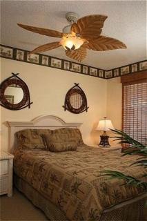 Hotel Royal Mansions Oceanfront Condominium Resort