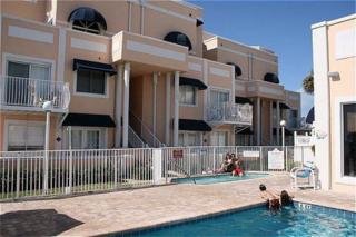 Hotel Royal Mansions Oceanfront Condominium Resort