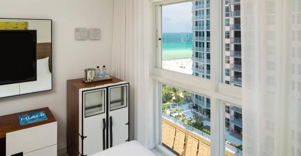 Hotel Royal Palm South Beach Miami