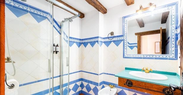 Hotel Rural Almazara