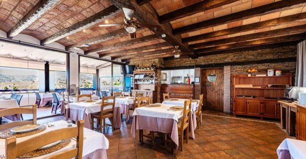 Hotel Rural Almazara