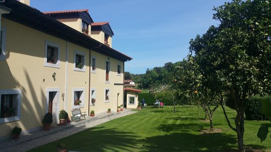 Hotel Rural Casa De Aldea El Frade