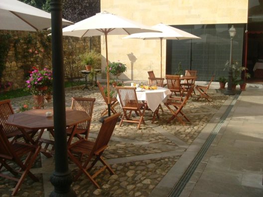 Hotel Rural Castillo Valdesalas