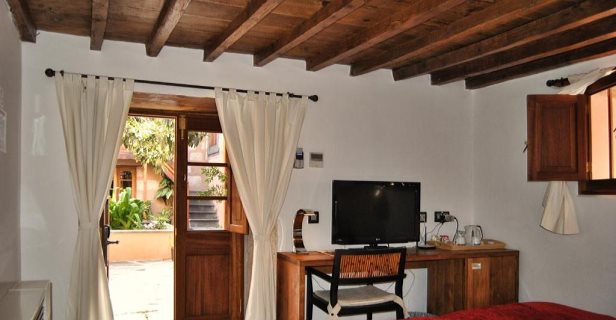 Hotel Rural El Mondalón