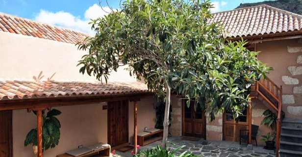 Hotel Rural El Mondalón