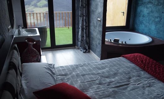 Hotel Rural La Aldea Soñada De Angliru