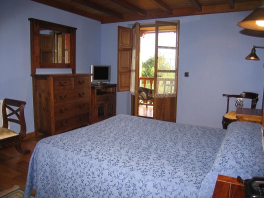 Hotel Rural La Casona De Tresali
