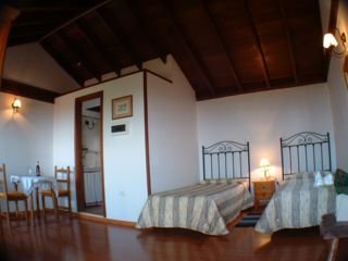 Hotel Rural La Correa Del Almendro