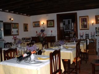 Hotel Rural La Correa Del Almendro