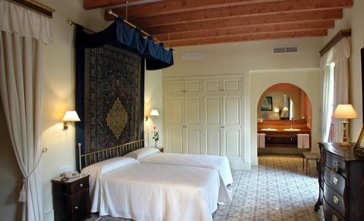 Hotel Rural Llenaire