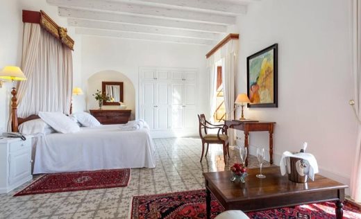 Hotel Rural Llenaire
