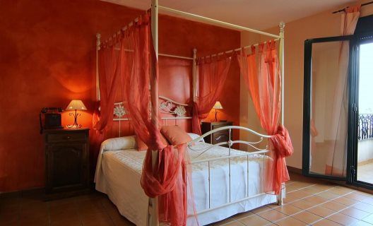 Hotel Rural Los Hojaranzos