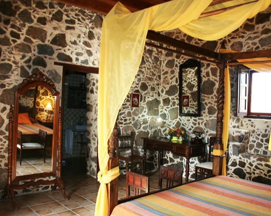Hotel Rural Mahoh