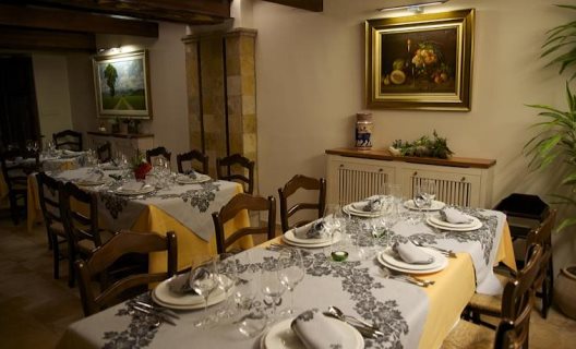 Hotel Rural Masia La Mota