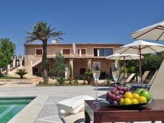 Hotel Rural Son Burgues