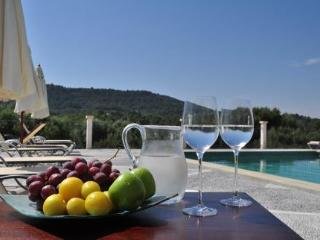 Hotel Rural Son Burgues