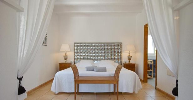 Hotel Rural Villa Can Maries