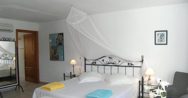 Hotel Rural Villa Can Maries