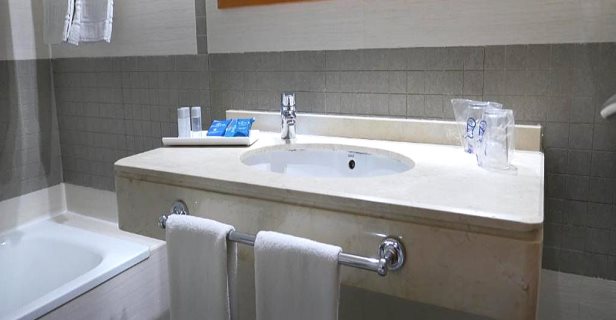 Hotel Rusadir