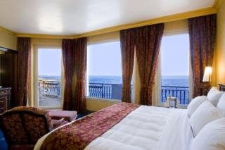 Hotel Russott