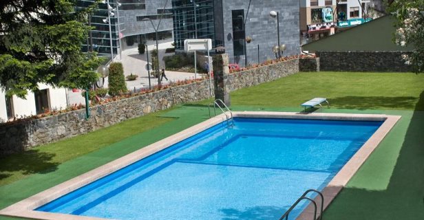 Hotel Rutllan Xalet De Muntanya Spa