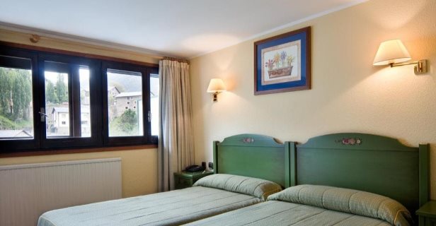 Hotel Rutllan Xalet De Muntanya Spa