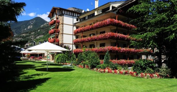 Hotel Rutllan Xalet De Muntanya Spa
